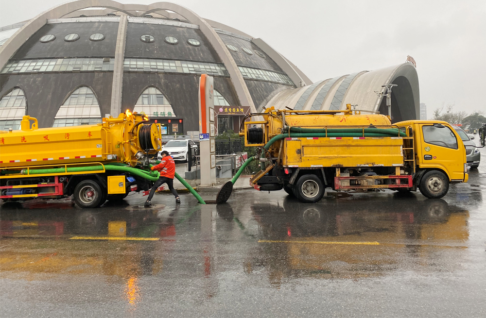 271中城商场管道清淤